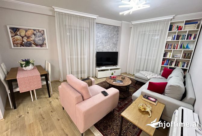 Shtepi me qera 2+1 ne Tirane - 700 Euro