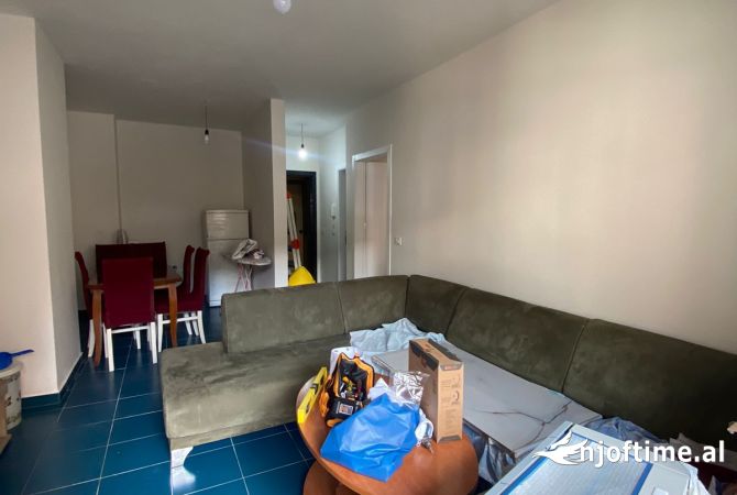 Shtepi me qera 1+1 ne Tirane - 450 Euro