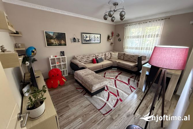 Shtepi ne shitje 3+1 ne Tirane - 180,000 Euro