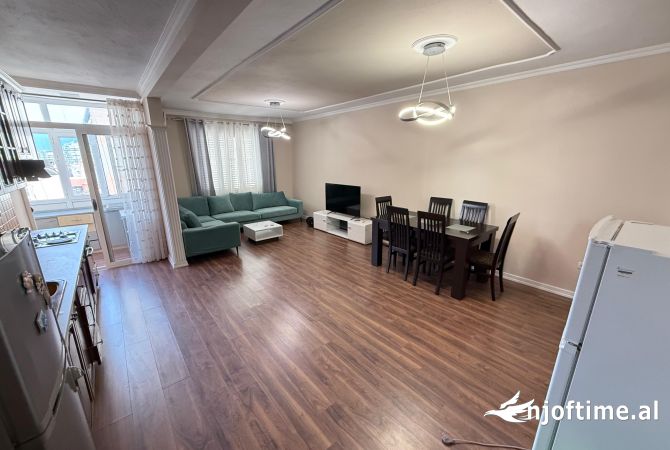 Shtepi ne shitje 3+1 ne Tirane - 280,000 Euro