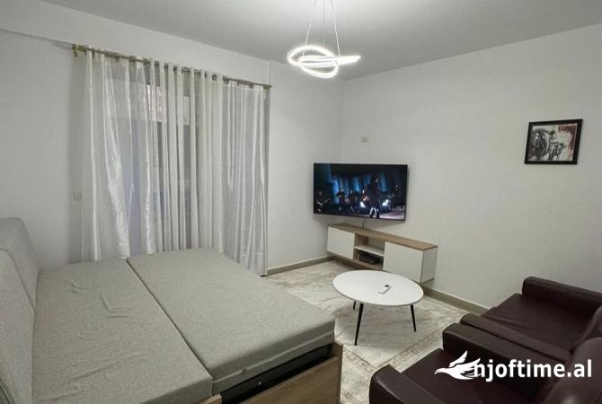 Shtepi me qera 1+1 ne Tirane - 48,000 Leke
