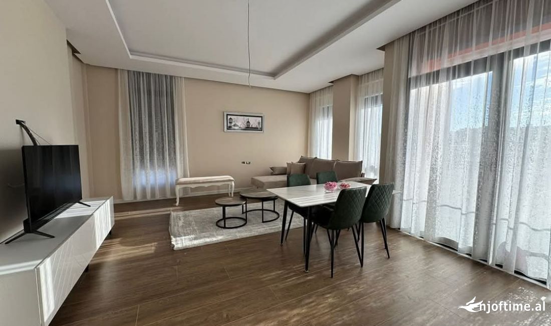 Shtepi me qera Apartament ne Tirane, 2+1, Mobilimi E mobiluar, Pagesa 600  Euro.