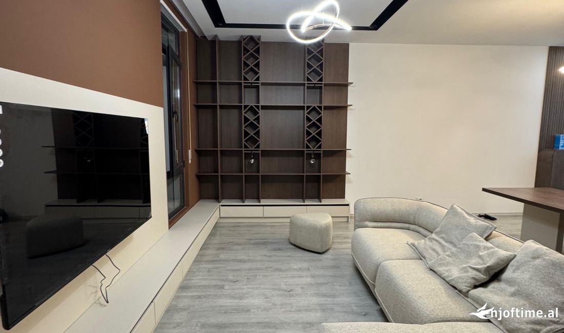 Shtepi me qera Apartament ne Tirane, 2+1, Mobilimi E mobiluar, Pagesa 850  Euro.