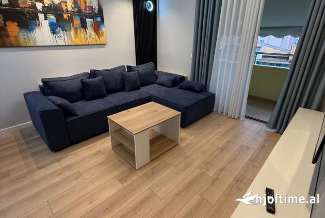 Shtepi me qera 2+1 ne Tirane - 600 Euro