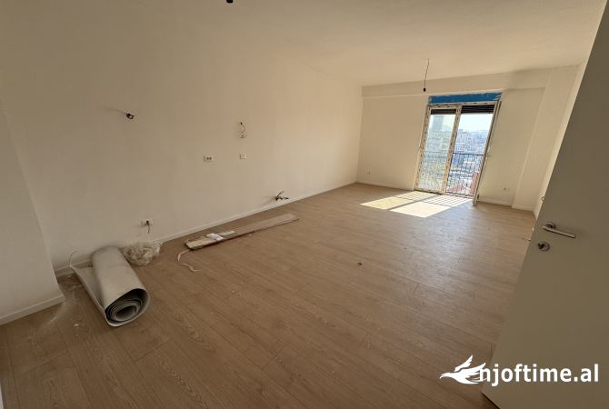 Shtepi me qera 2+1 ne Tirane - 550 Euro