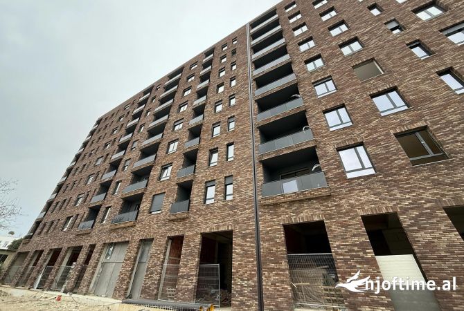 Shtepi ne shitje Apartament ne Tirane, 2+1, Mobilimi Bosh, pa mobiluar, Pagesa 155,000  Euro.