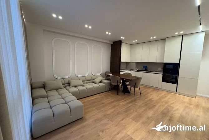 Shtepi me qera Apartament ne Tirane, 1+1, Mobilimi E mobiluar, Pagesa 700  Euro.