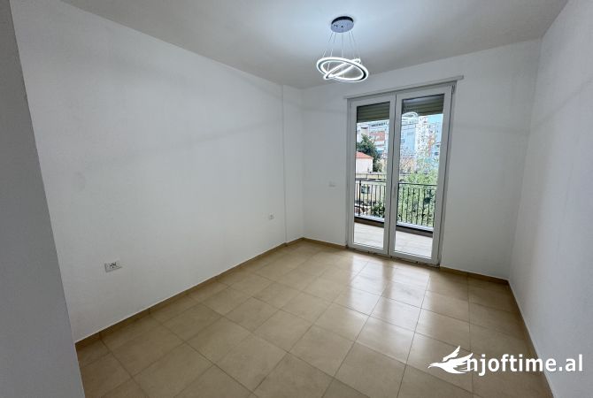 Casa in affitto 1+1 a Tirana - 350 Euro