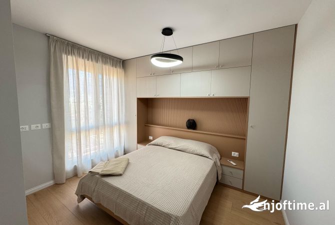 Shtepi me qera Apartament ne Tirane, 1+1, Mobilimi E mobiluar, Pagesa 600  Euro.