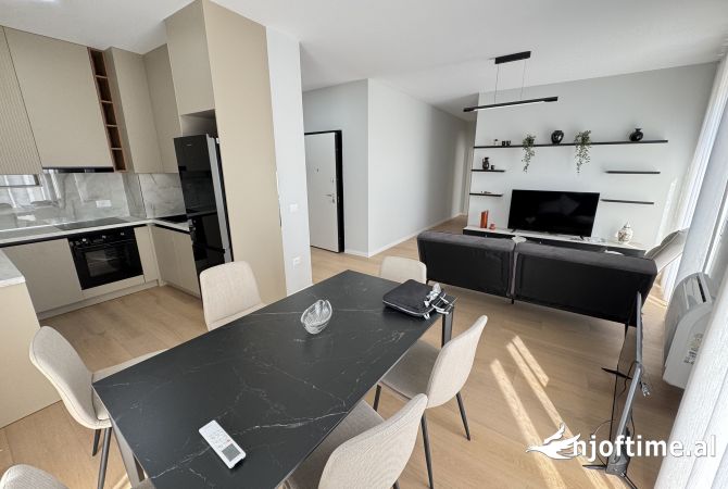 Shtepi me qera 2+1 ne Tirane - 1,200 Euro