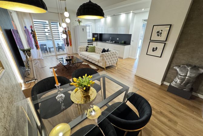 Shtepi me qera 2+1 ne Tirane - 700 Euro