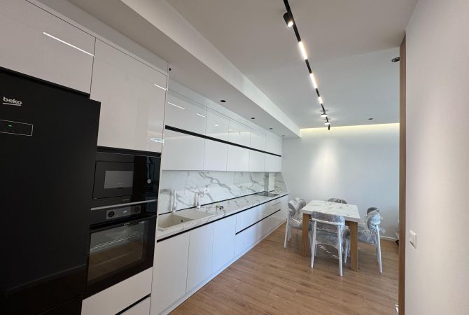 Shtepi me qera Apartament ne Tirane, 2+1, Mobilimi E mobiluar, Pagesa 750  Euro.