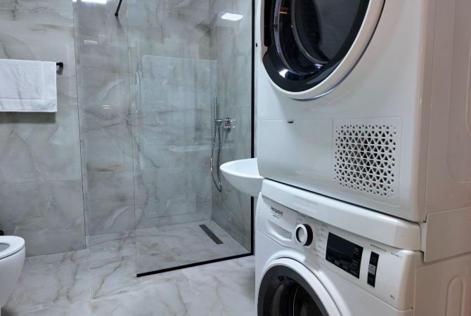 Shtepi me qera Apartament ne Tirane, 2+1, Mobilimi E mobiluar, Pagesa 1,100  Euro.