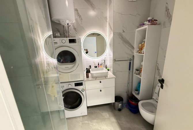 Shtepi me qera Apartament ne Tirane, 2+1, Mobilimi E mobiluar, Pagesa 400  Euro.