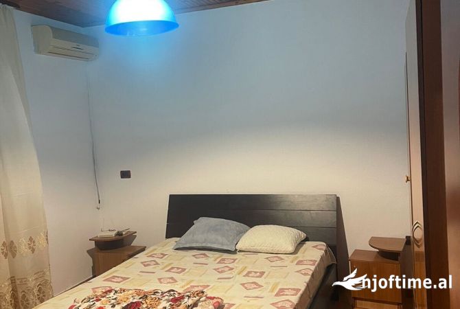 Shtepi me qera 1+1 ne Tirane - 25,000 Leke