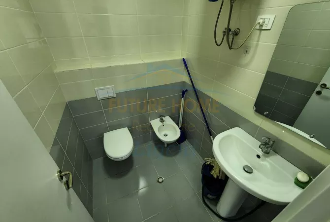 Shtepi me qera 3+1 ne Tirane - 1,000 Euro
