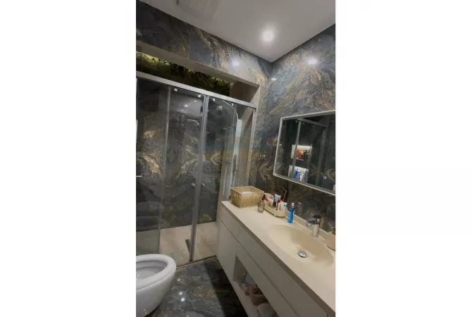 Shtepi ne shitje Apartament ne Tirane, 1+1, Mobilimi E mobiluar, Pagesa 211,000  Euro.