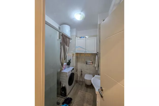 Shtepi ne shitje Apartament ne Tirane, 2+1, Mobilimi E mobiluar, Pagesa 165,000  Euro.