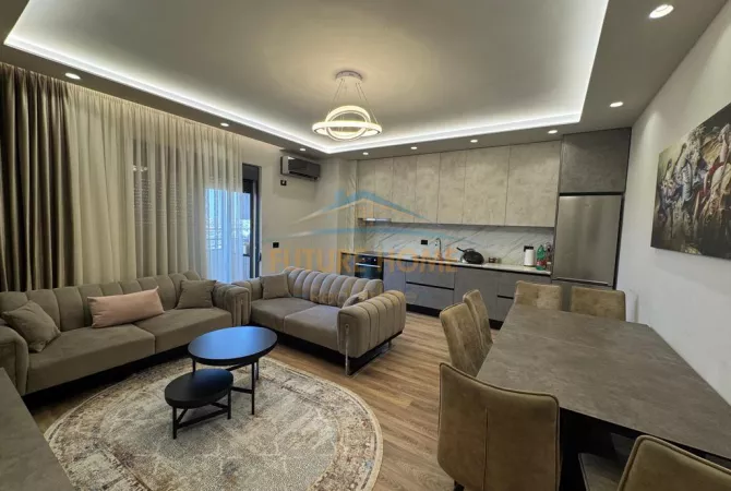 Shtepi ne shitje 2+1 ne Tirane - 165,000 Euro