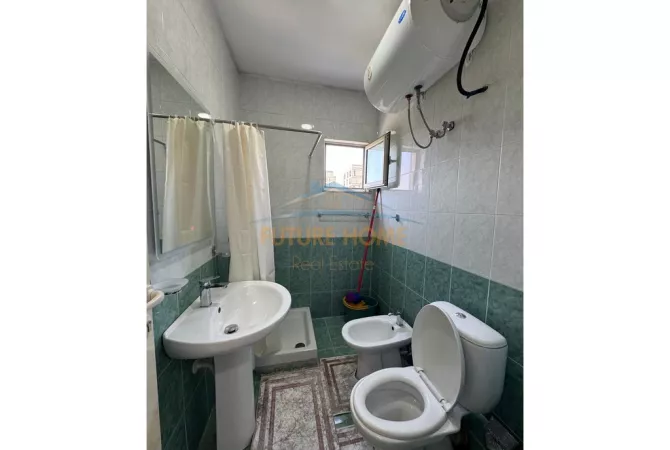 Shtepi me qera 2+1 ne Tirane - 800 Euro