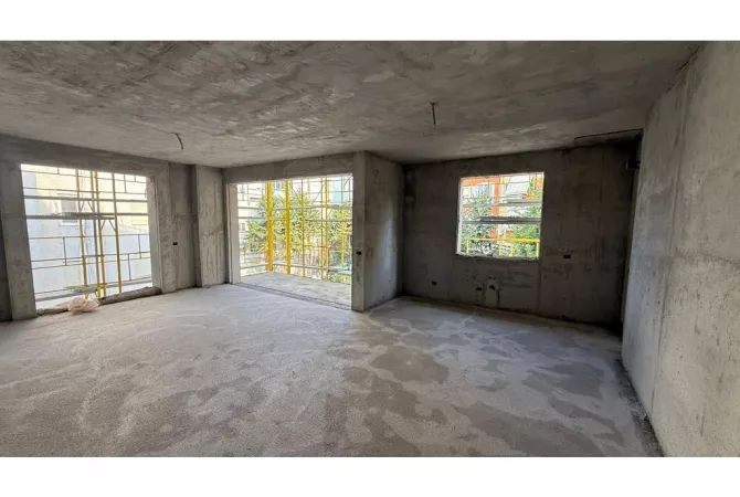 Casa in vendita 2+1 a Tirana - 237,000 Euro