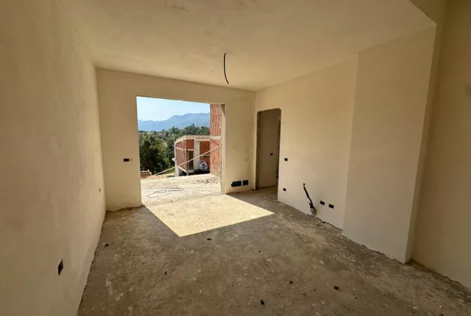 Casa in vendita 4+1 a Tirana - 520,000 Euro