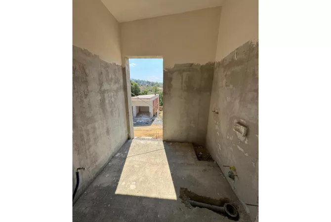 Shtepi ne shitje 4+1 ne Tirane - 520,000 Euro
