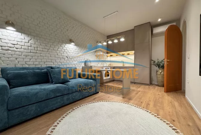 Shtepi me qera 2+1 ne Tirane - 900 Euro