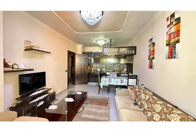Shtepi ne shitje 2+1 ne Tirane - 147,000 Euro
