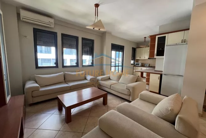 Shtepi me qera 2+1 ne Tirane - 750 Euro