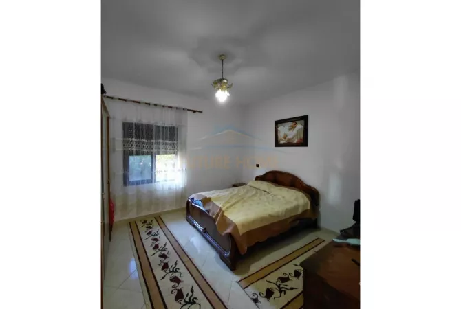 Shtepi ne shitje Shtepi Private ne Tirane, 3+1, Mobilimi E mobiluar, Pagesa 680,000  Euro.