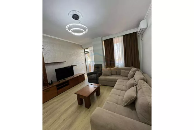 House for Rent 1+1 in Tirana - 600 Euro