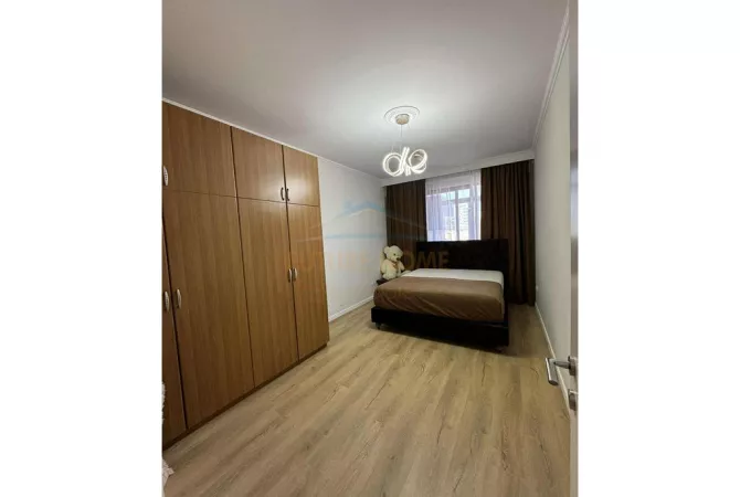 Shtepi me qera Apartament ne Tirane, 1+1, Mobilimi E mobiluar, Pagesa 600  Euro.