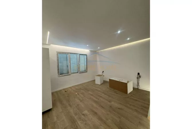 Shtepi ne shitje 3+1 ne Tirane - 320,000 Euro