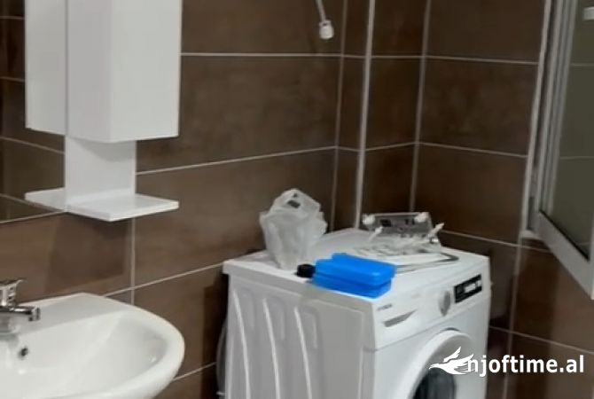 Shtepi me qera Apartament ne Tirane, 1+1, Mobilimi E mobiluar, Pagesa 35,000  Leke.