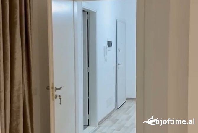 Shtepi me qera Apartament ne Tirane, 1+1, Mobilimi E mobiluar, Pagesa 35,000  Leke.