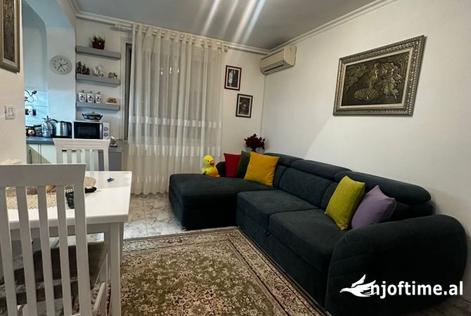Shtepi ne shitje 1+1 ne Tirane - 105,000 Euro