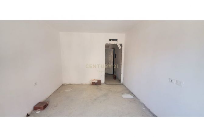 Shtepi ne shitje 1+1 ne Tirane - 137,000 Euro