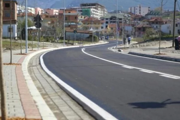 Shtepi ne shitje 2+1 ne Tirane - 290,000 Euro