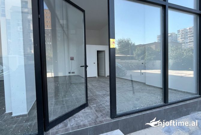 Ambient biznesi me qera 1+1 ne Tirane - 600 Euro