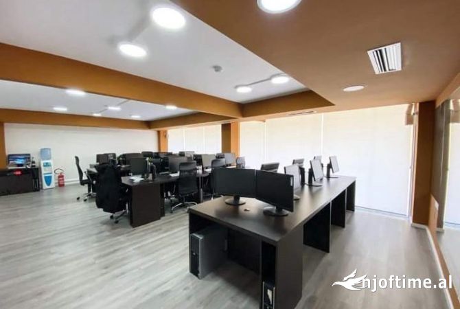 Ambient biznesi me qera 3+1 ne Tirane - 3,000 Euro