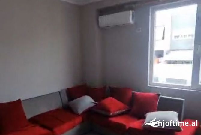 Shtepi me qera 1+1 ne Tirane - 450 Euro