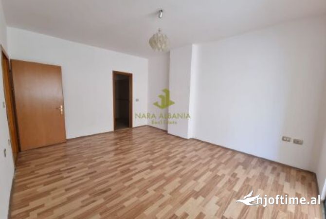 Shtepi ne shitje 2+1 ne Tirane - 135,000 Euro