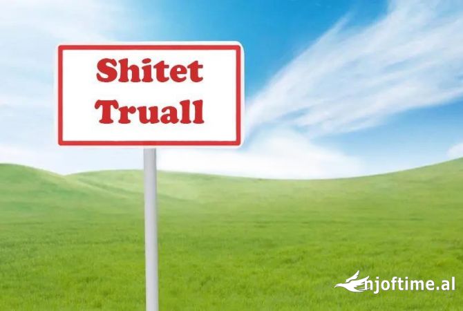 Truall ose Toke  ne Tirane - 2,000,000 Euro