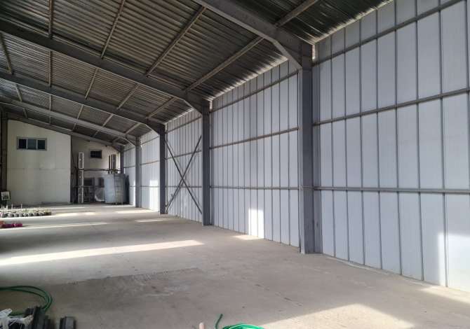 Ambient biznesi me qera 4+1 ne Tirane - 1,200 Euro