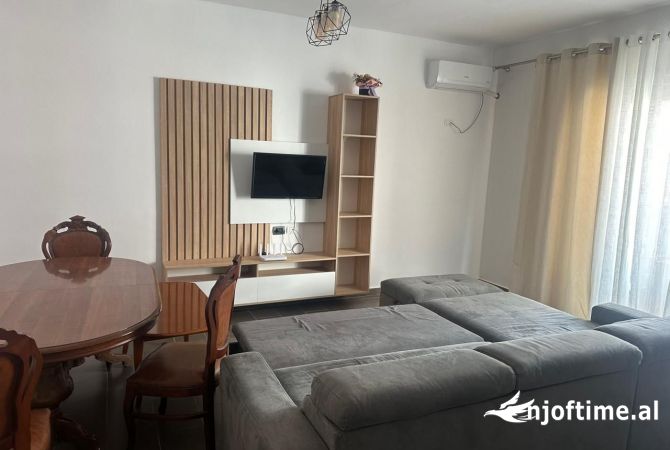 Shtepi me qera 1+1 ne Tirane - 350 Euro