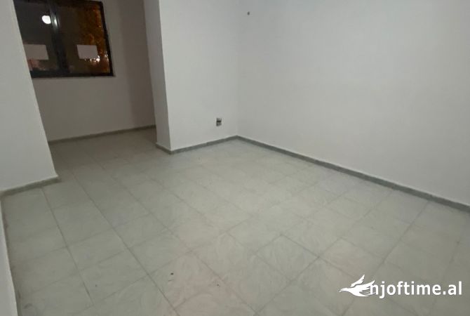 Shtepi ne shitje 1+1 ne Tirane - 92,000 Euro
