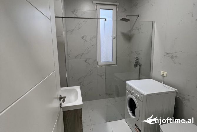 Shtepi me qera 2+1 ne Tirane - 600 Euro