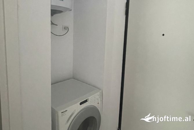 Shtepi me qera Apartament ne Tirane, 1+1, Mobilimi E mobiluar, Pagesa 350  Euro.