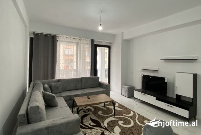 Shtepi me qera 2+1 ne Tirane - 500 Euro